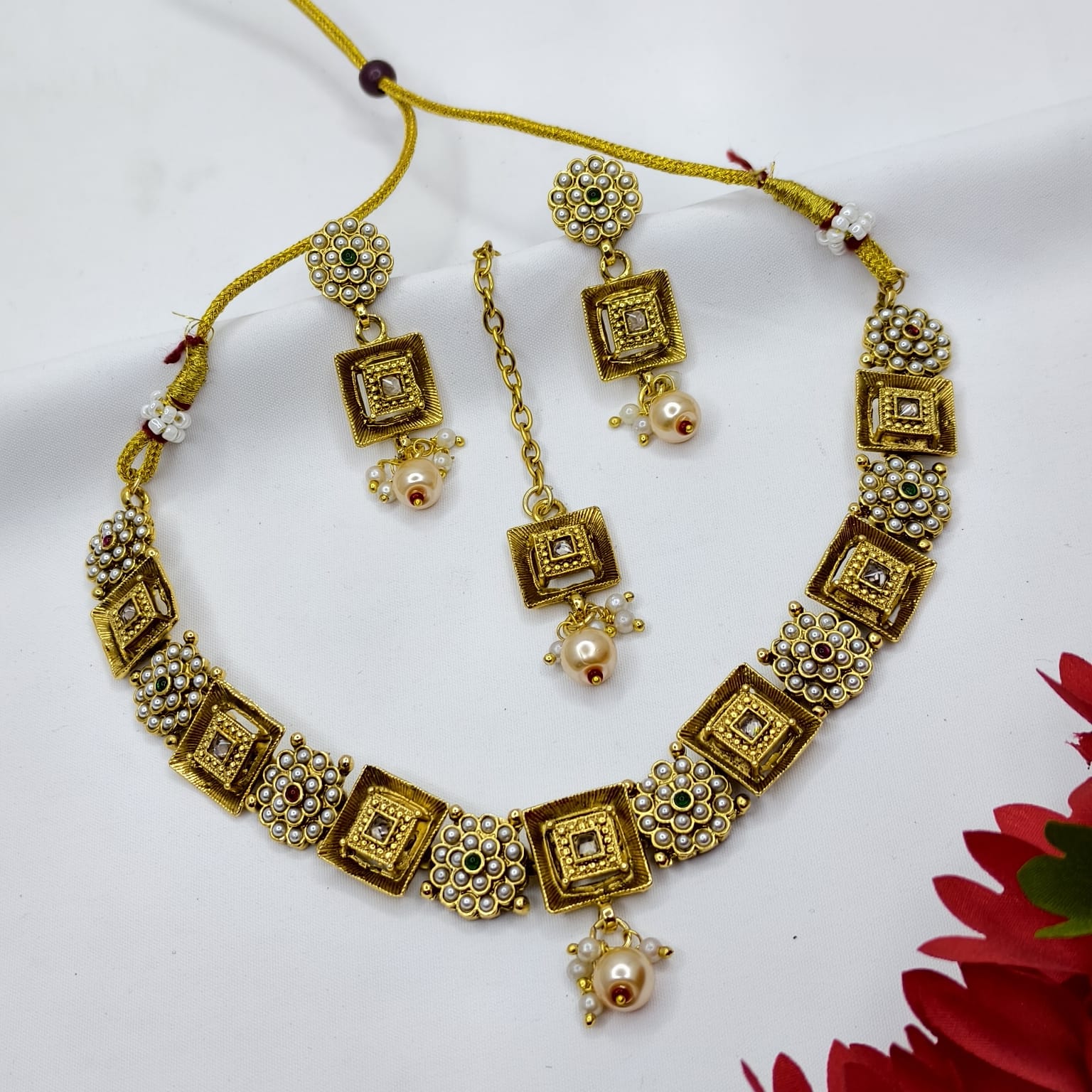 Gold Plated Traditonal Necklace Set With Earring and Maangtika